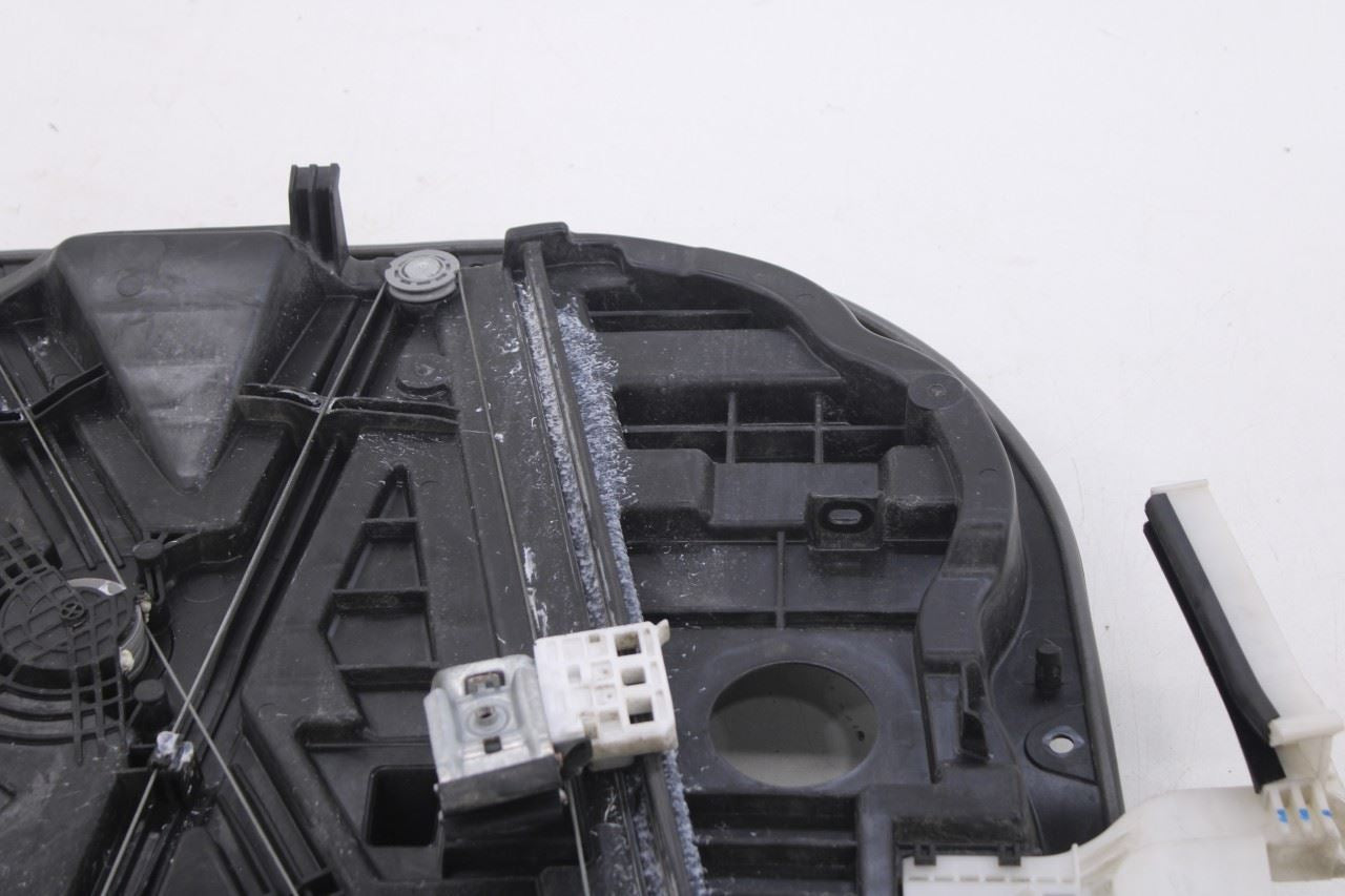 2020-26 Hyundai Palisade Limited AWD Front Right Door Window Regulator w/ Motor14
