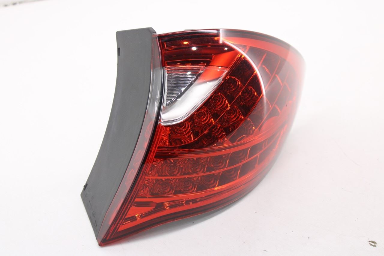 2011-14 Porsche Cayenne S Rear Right Passenger Side Tail Light Lamp 958631096142