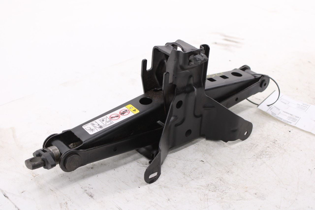 2011-2022 Dodge Durango SXT 3.6L AWD Scissor Lifting Jack 68332817AB OEM6