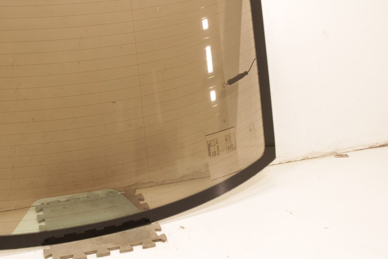 2012-2016 Volkswagen Passat SE Rear Back Window Glass 561845051DNVB OEM - Alshned Auto Parts