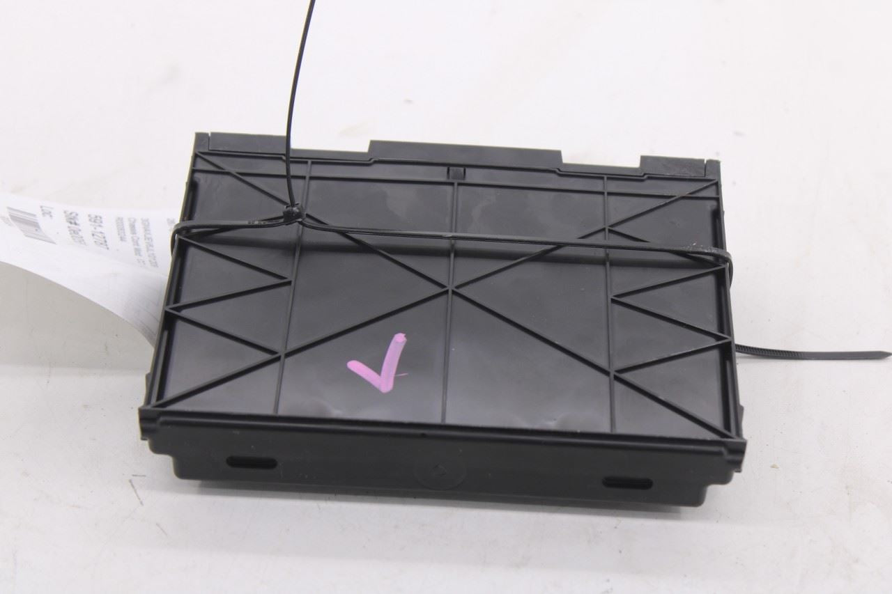 2018-2020 Chevrolet Equinox LT Body Computer Control Module BCM BCU 13517057 OEM8