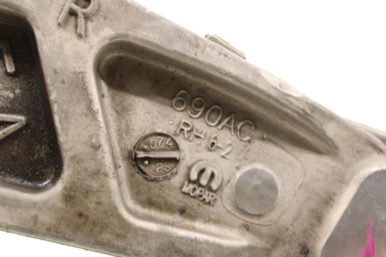 2019 Jeep Cherokee Latitude FR Susp RH Side Lower Control Arm 68285992AE *ReaD* - Alshned Auto Parts