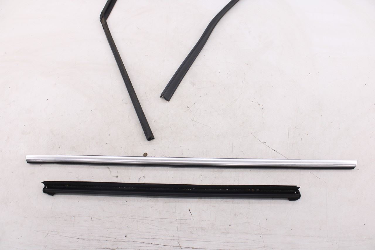 2019-25 Infiniti QX50 Essential Rear Right Door Glass Run Channel Trim Belt Set - Alshned Auto Parts