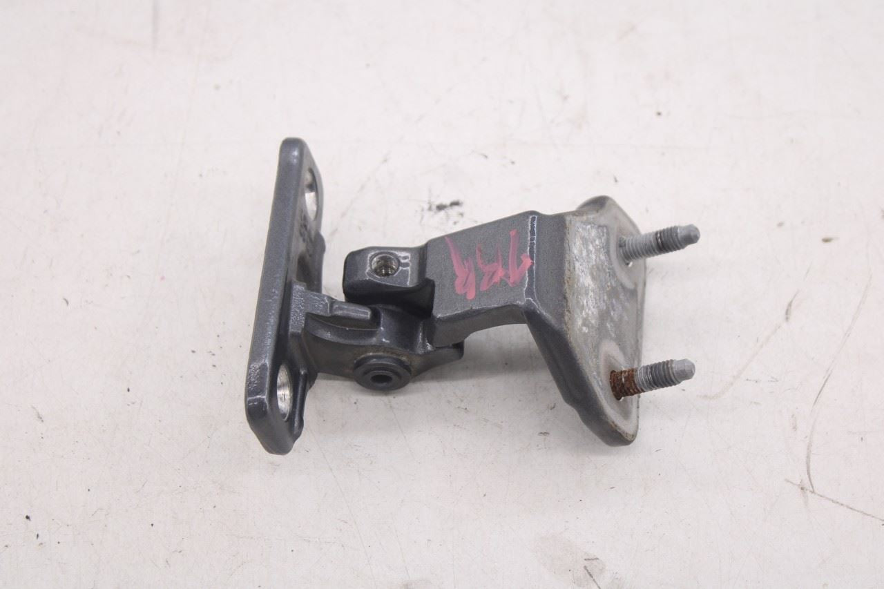 15-21 Mercedes-Benz C300 4Matic Rear Right Side Door Hinge Upper and Lower Pair16