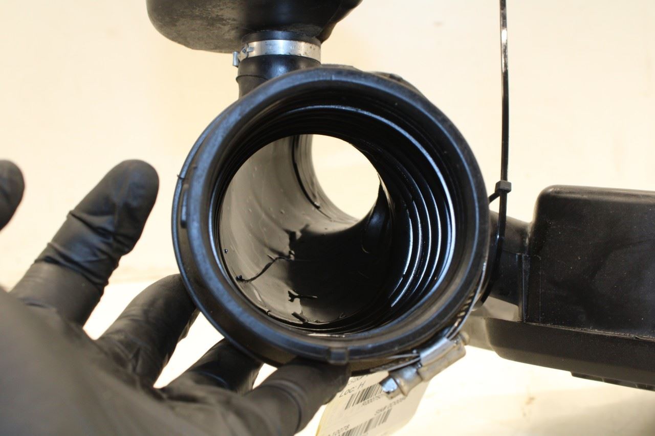 2017-2023 GMC Acadia SLT-1 3.6L AWD Air Intake Cleaner Outlet Duct Tube Assembly - Alshned Auto Parts