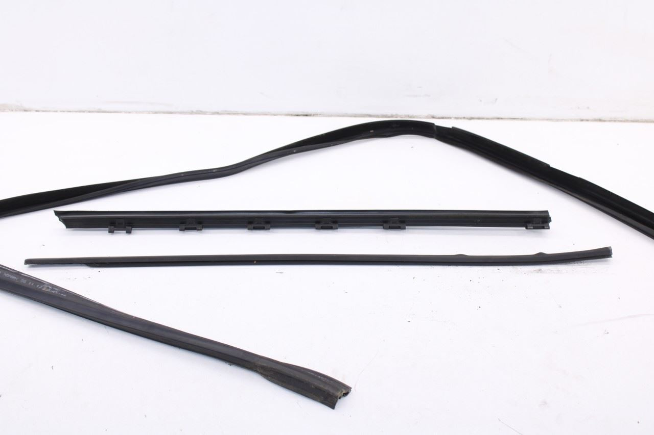03-12 Land Rover Range Rover HSE Front LH Door Run Channel w/ Belt Weatherstrips - Alshned Auto Parts
