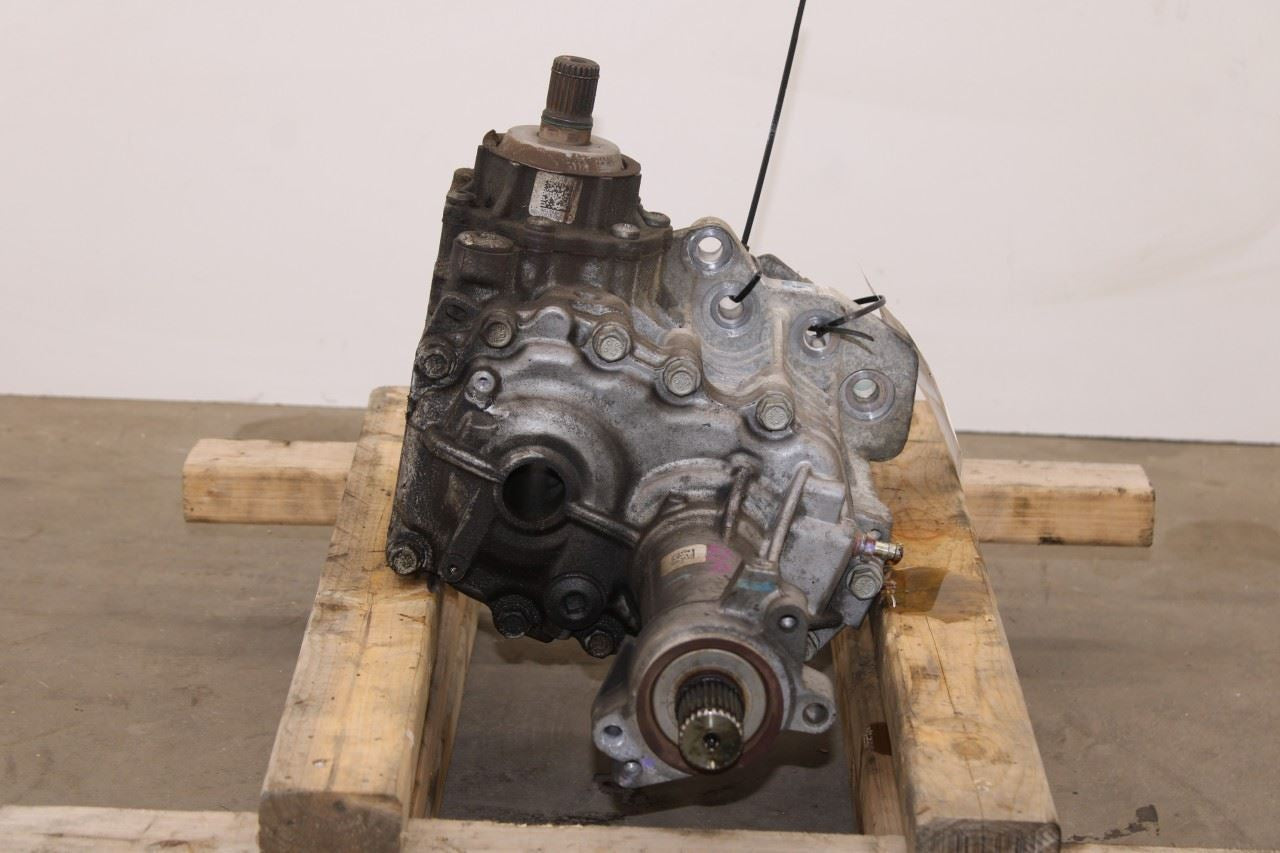 2017 Buick Lacrosse Premium 3.6L AWD Transfer Case 23425394 OEM - Alshned Auto Parts