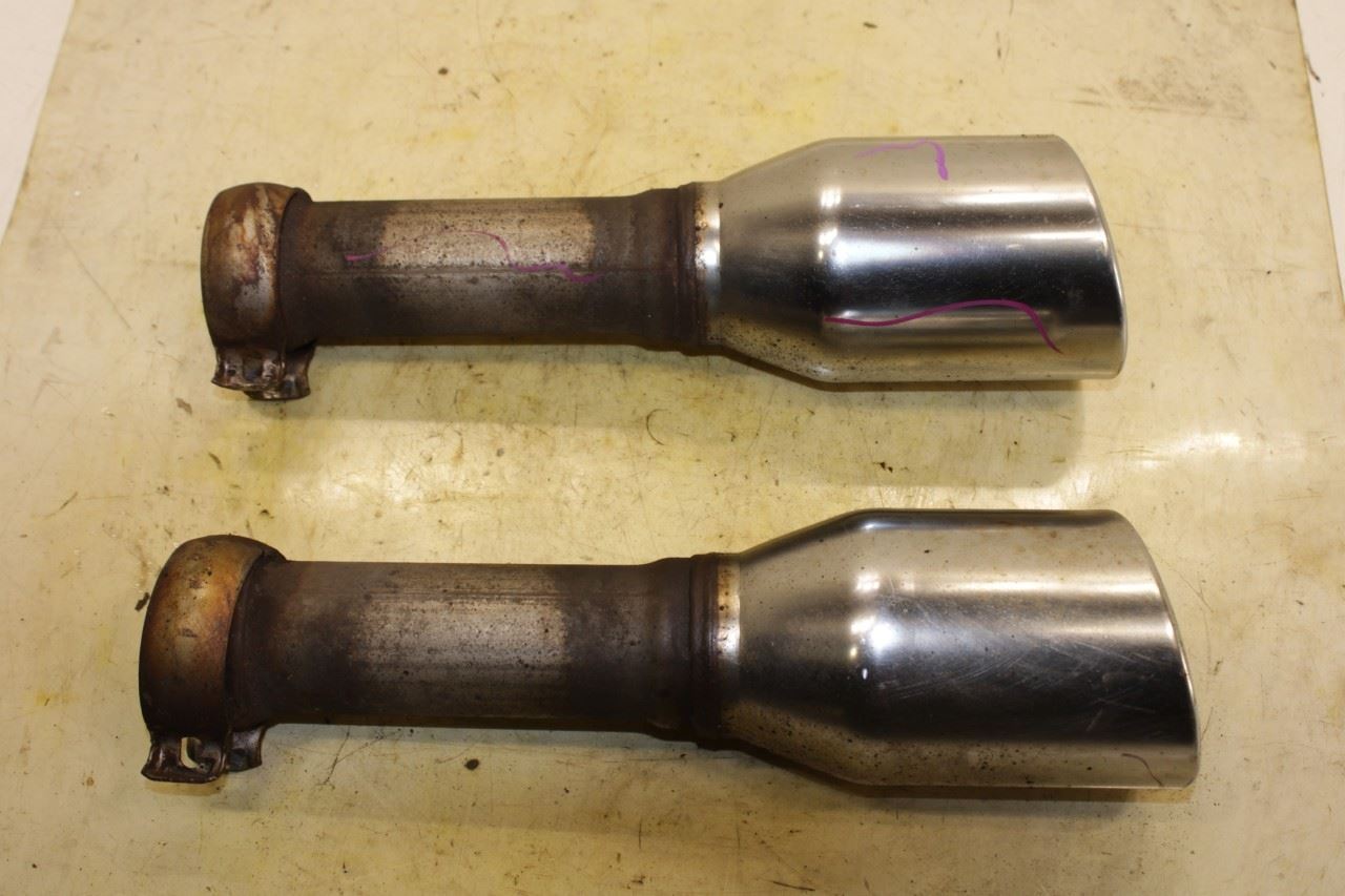 2011-2018 Ram 1500 Big Horn Rear Left and Right Exhaust Tailpipe Tip 68271071AA - Alshned Auto Parts