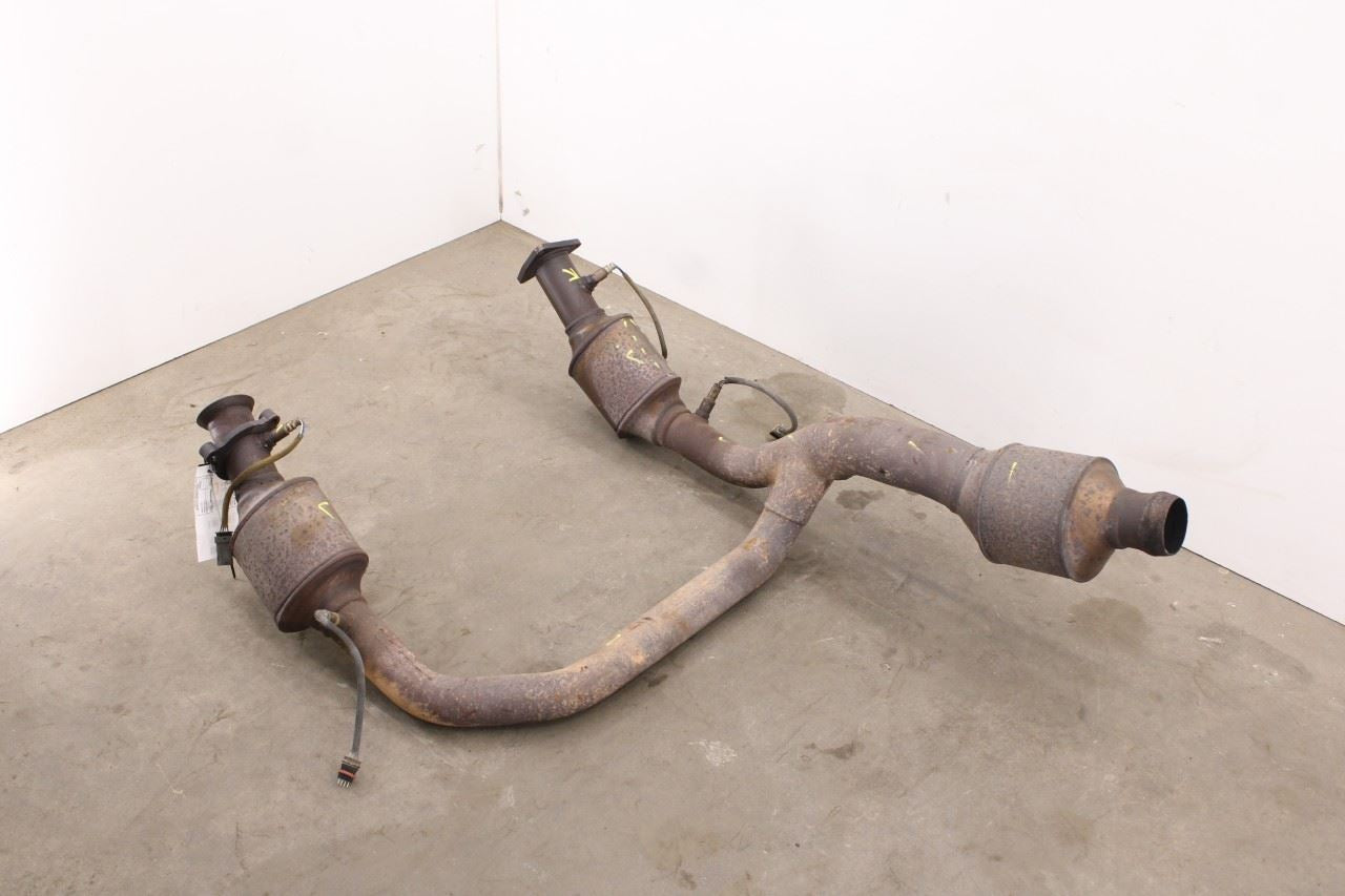 2014-2018 Chevrolet Silverado GMC Sierra 1500 4.3L Exhaust System Pipe *ReaD*2