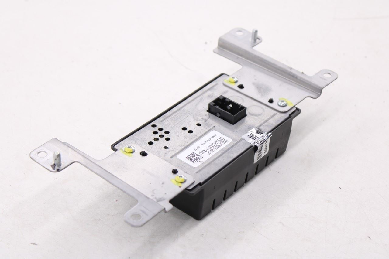 2015-17 Ford Mustang Conv V6 Sync Information 4.2 Display Screen GR3T-18B955-CE9