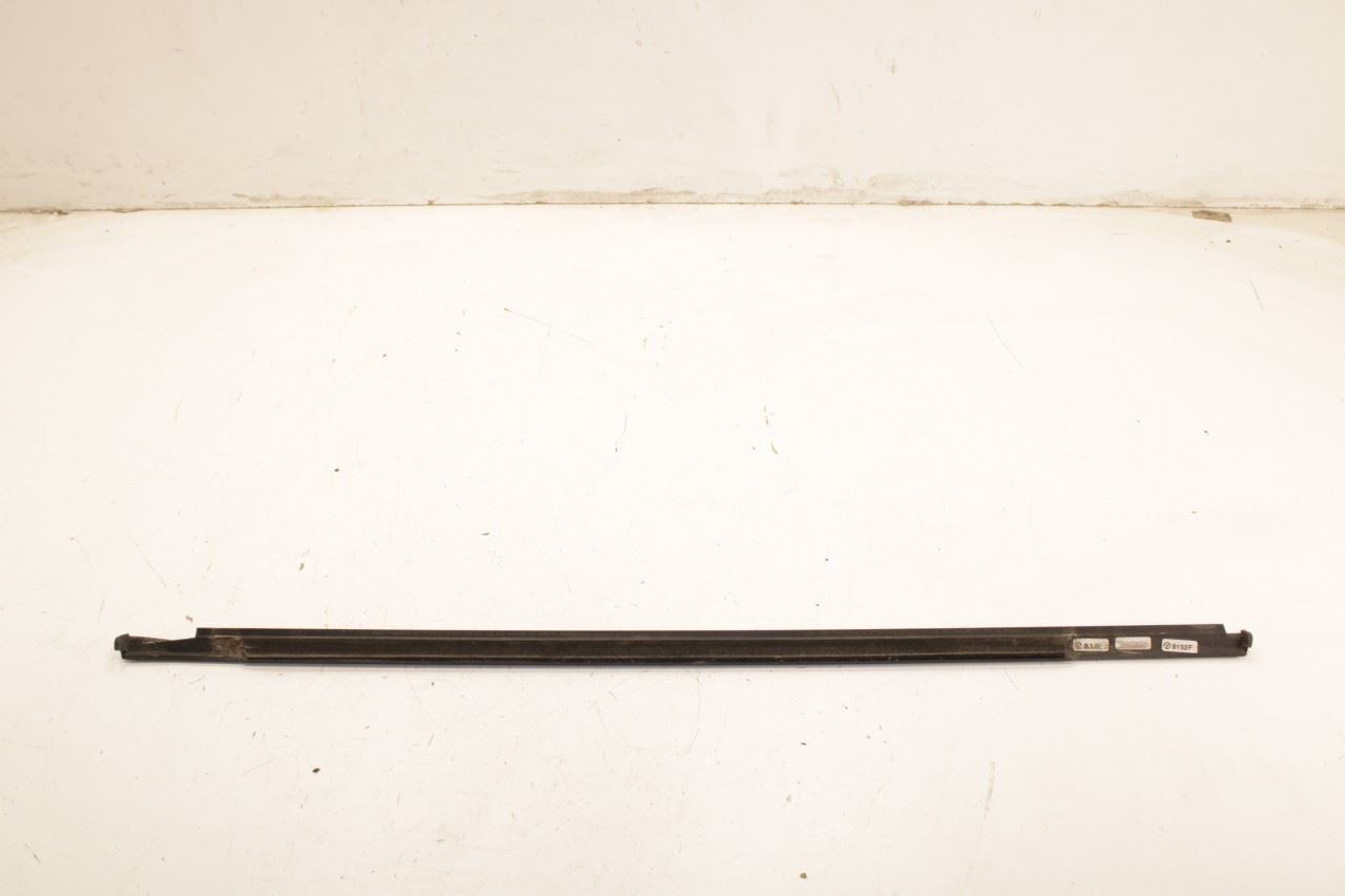 11-18 Porsche Cayenne Platinum RR LH Door Run Channel w Molding and Weatherstips - Alshned Auto Parts