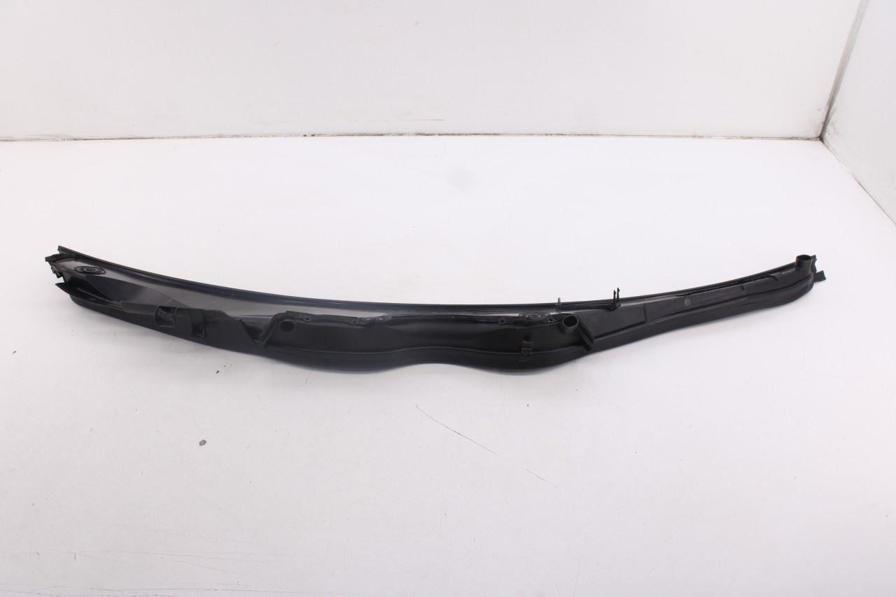 2006-2009 Mercedes-Benz CLK 350 Windshield Cowl Vent Grille Panel 203-830-17-134