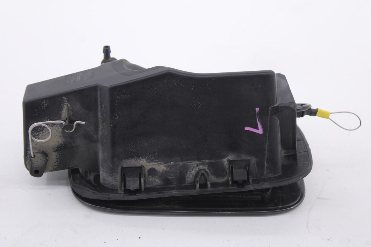 14-20 Dodge Durango SXT 3.6L Fuel Tank Filler Housing Door Lid Cover 5MG24TZZAA6