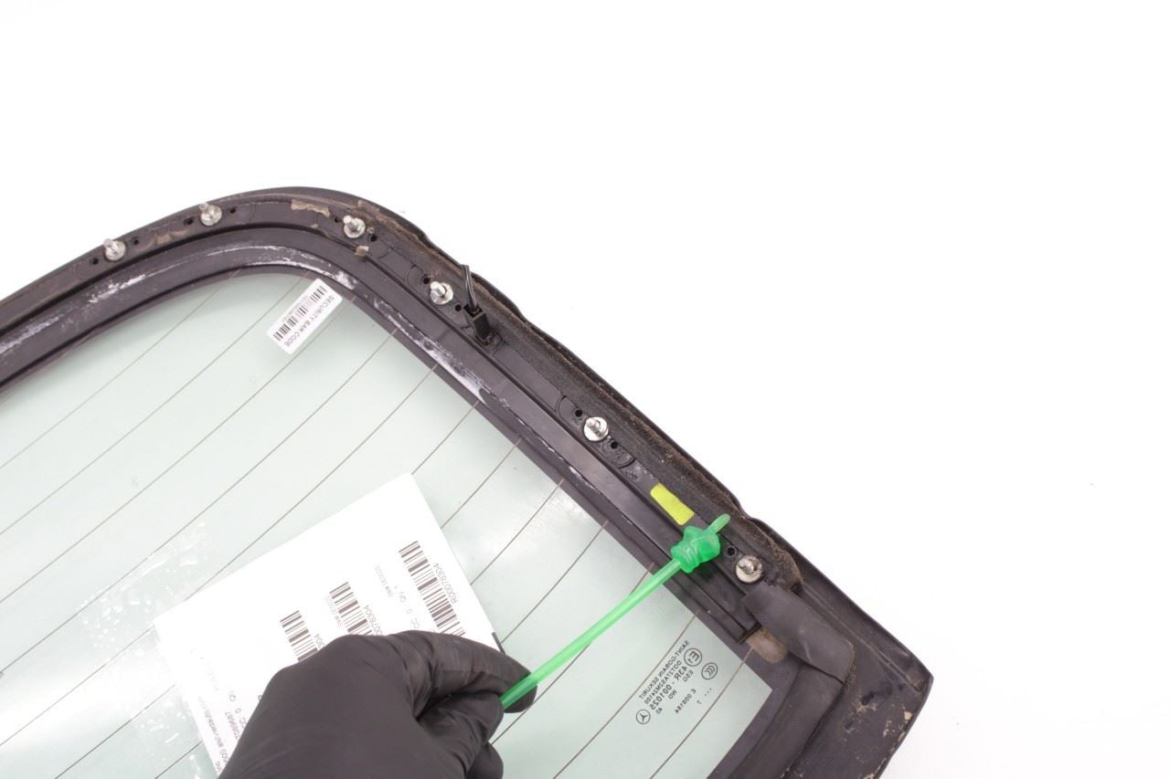 2006-09 Mercedes-Benz CLK 350 Convertible Top Rear Back Glass 2097700173 *ReaD* - Alshned Auto Parts