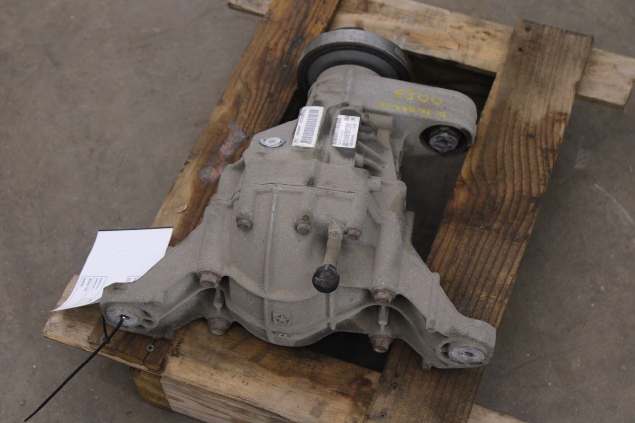 14-25 Dodge Durango SXT 3.6L AWD Rear Axle Differential Carrier 3.45 ratio 195mm3