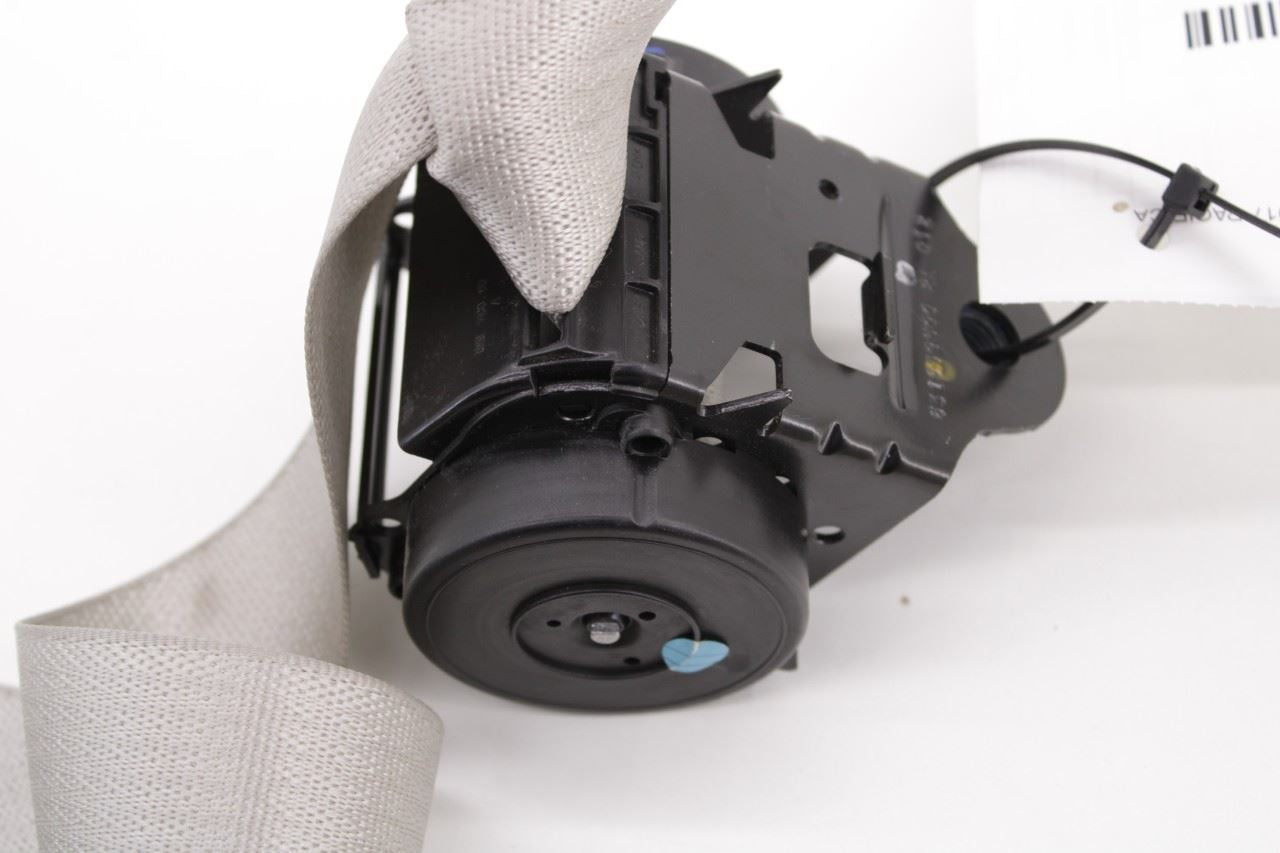 17-20 Chrysler Pacifica Limited 3.6L Rear Right Side 2nd Row Seat Belt Retractor - Alshned Auto Parts