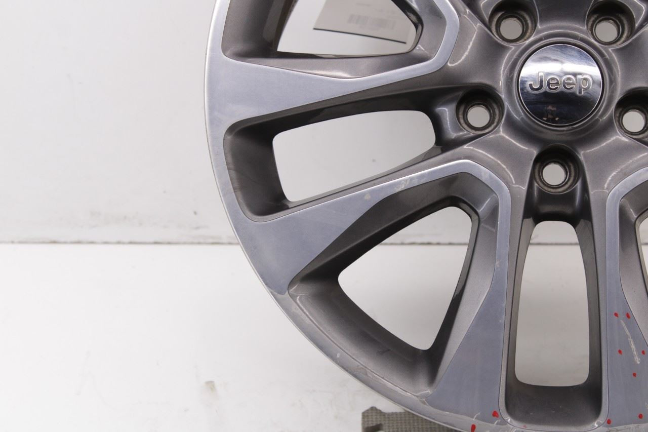 17-18 Jeep Grand Cherokee Aluminum Wheel R20x8J 5 V Spoke 5XL06TRMAA OEM *ReaD* - Alshned Auto Parts