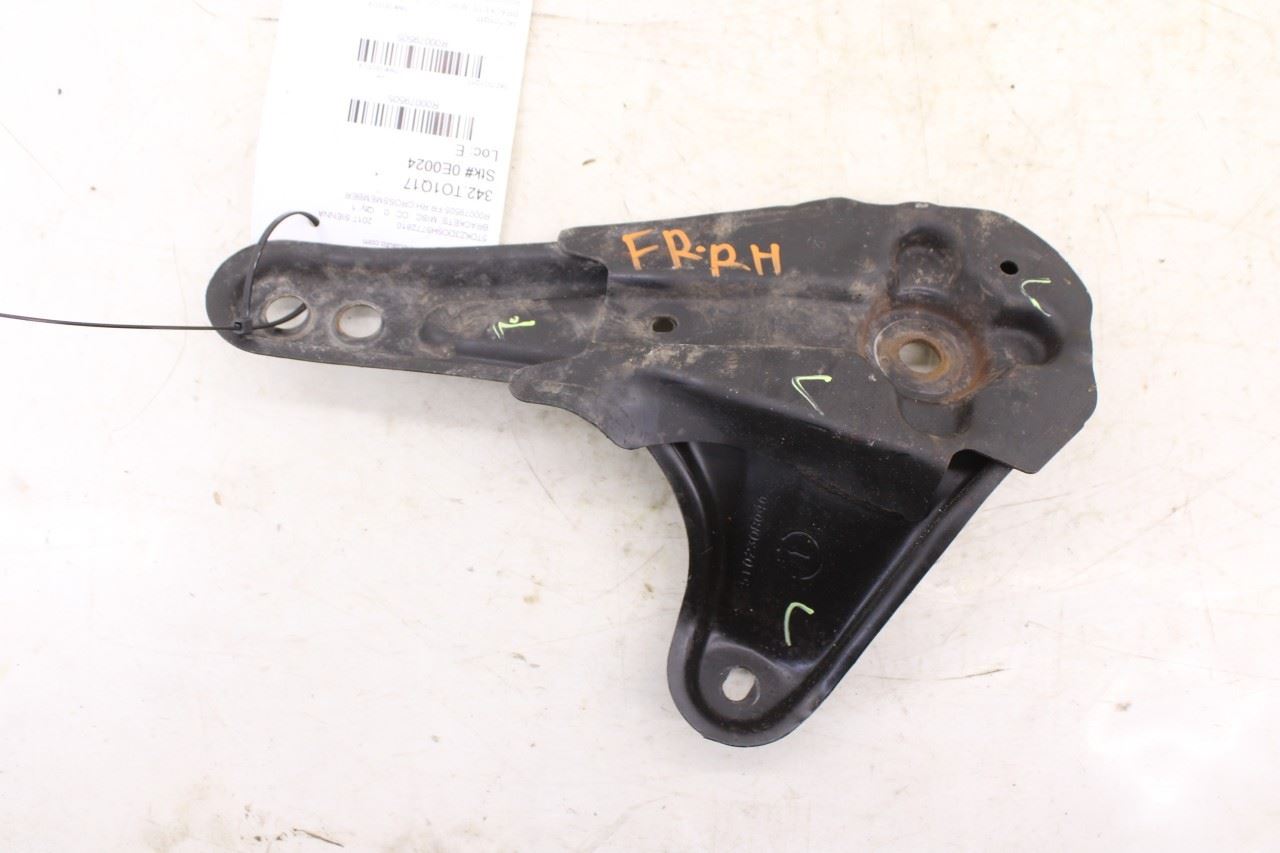 2014-20 Toyota Sienna LE 3.5L Front Passenger Right Side Subframe Brace Bracket - Alshned Auto Parts