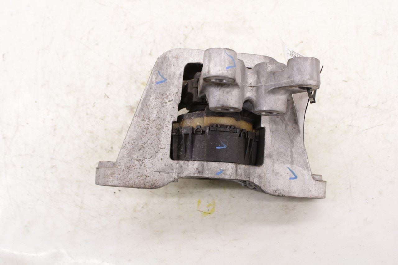 2017-2026 Chrysler Pacifica Limited 3.6L FWD Front Right Engine Mount Isolator - Alshned Auto Parts