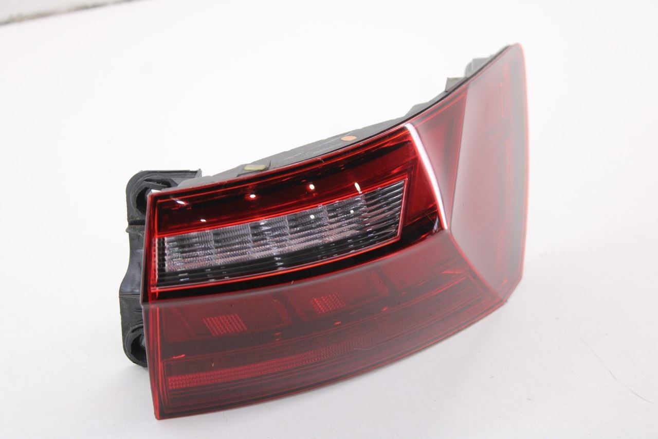 2020-2026 Volkswagen Jetta SE Rear Right Passenger Side Outer Tail Light Lamp2