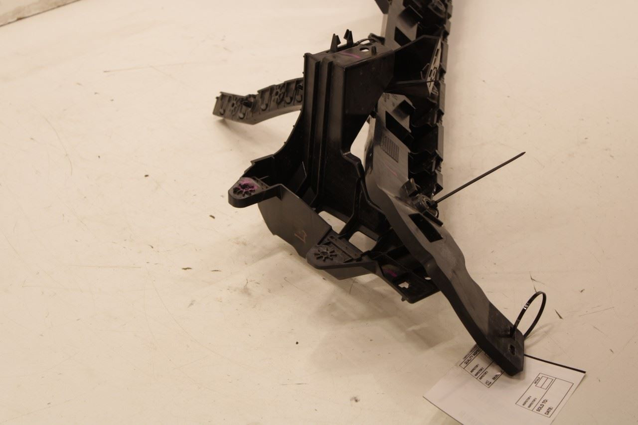 19-23 Jeep Cherokee Latitude 3.2L 4WD Rear Bumper Reinforcement Support Bracket - Alshned Auto Parts