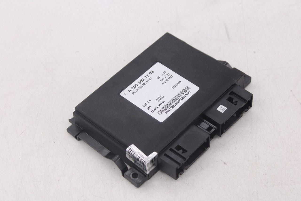 2015-2018 Mercedes-Benz C 300 4Matic 2.0L Transmission Drivetrain Control Module1