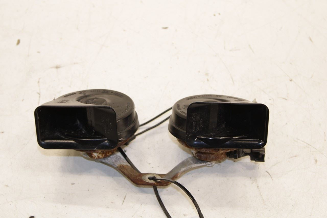 2014-2017 RAM 1500 Big Horn High and Low Note Horn w/ Bracket 68306481AB OEM - Alshned Auto Parts