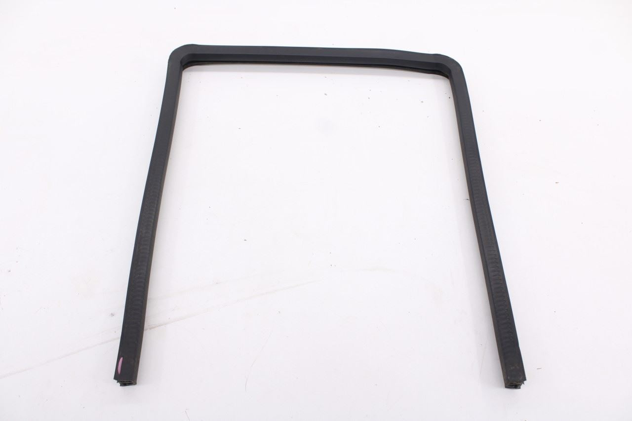 2002-19 International 4300 Front Right Side Door Glass Run Channel and Seal Kit2