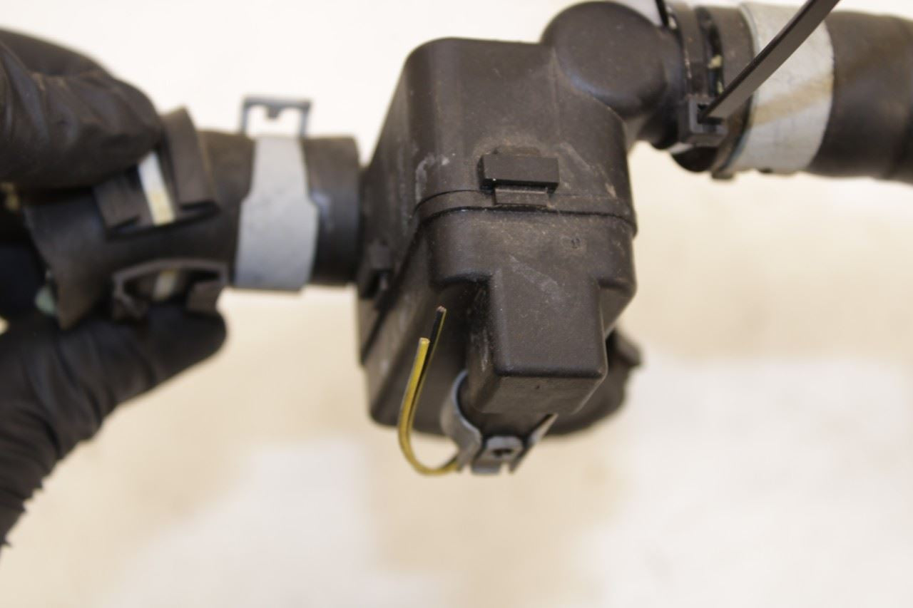 2014 Porsche Cayenne Platinum 3.6L AWD HVAC Heater Water Control Heater Valve - Alshned Auto Parts
