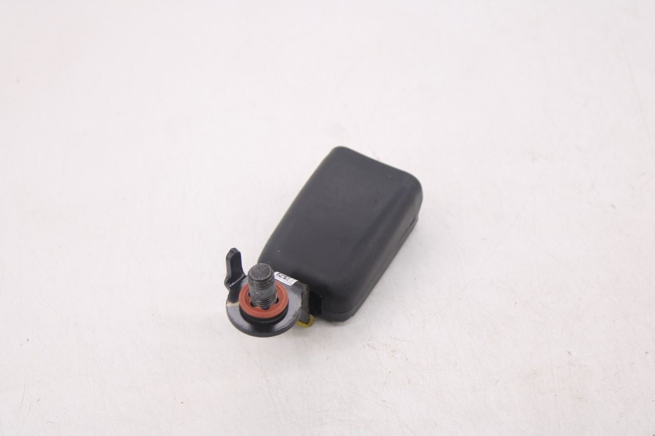 16-22 Kia Sportage Nightfall Rear RH LH Side and Center 2nd Row Seat Belt Buckle9
