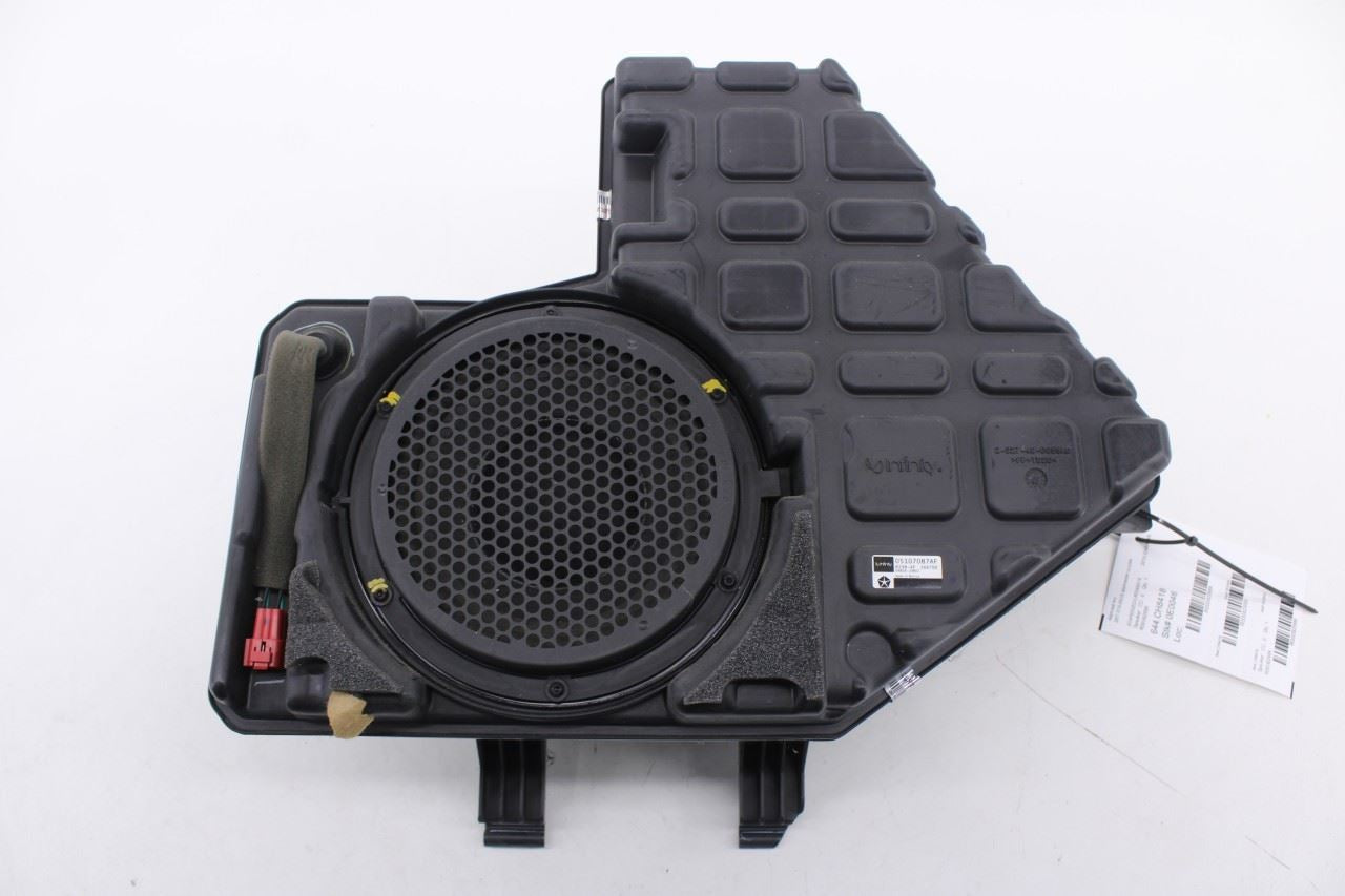 08-20 Dodge Grand Caravan GT Rear Trunk Cargo Audio Speaker Subwoofer 05107087AF0