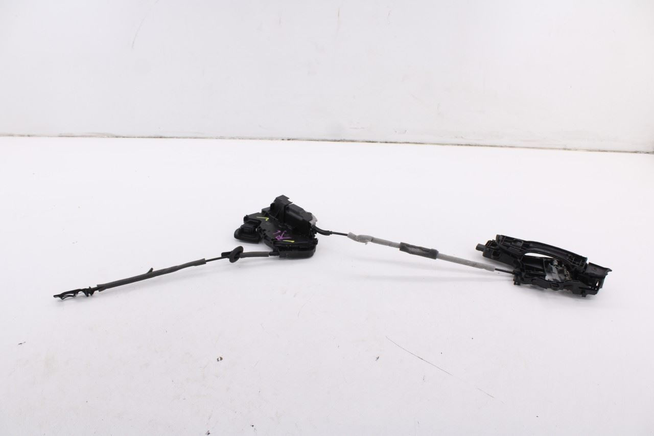 2019-26 Volkswagen Jetta SE Rear Left Door Lock Latch Actuator w/ Handle Bracket0