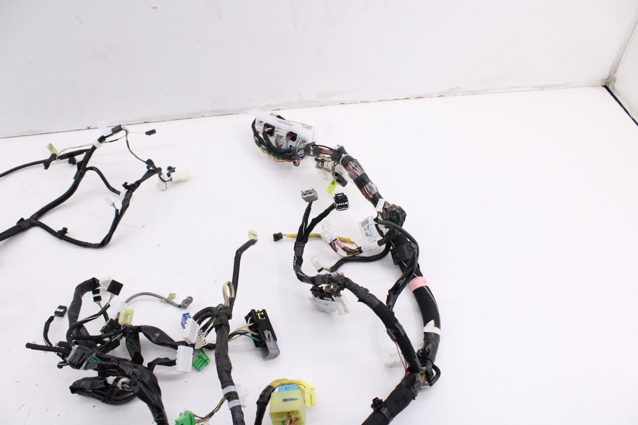 2016-2018 Toyota Tacoma Limited Dash Instrument Panel Wire Harness 82141-04X61 - Alshned Auto Parts