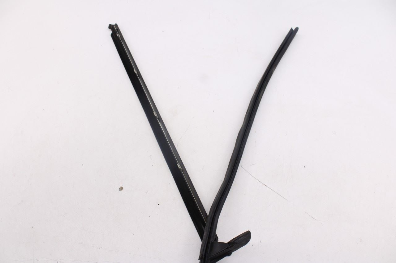2006-09 Mercedes-Benz CLK350 Rear Right Quarter Window Molding Strip 20967004382