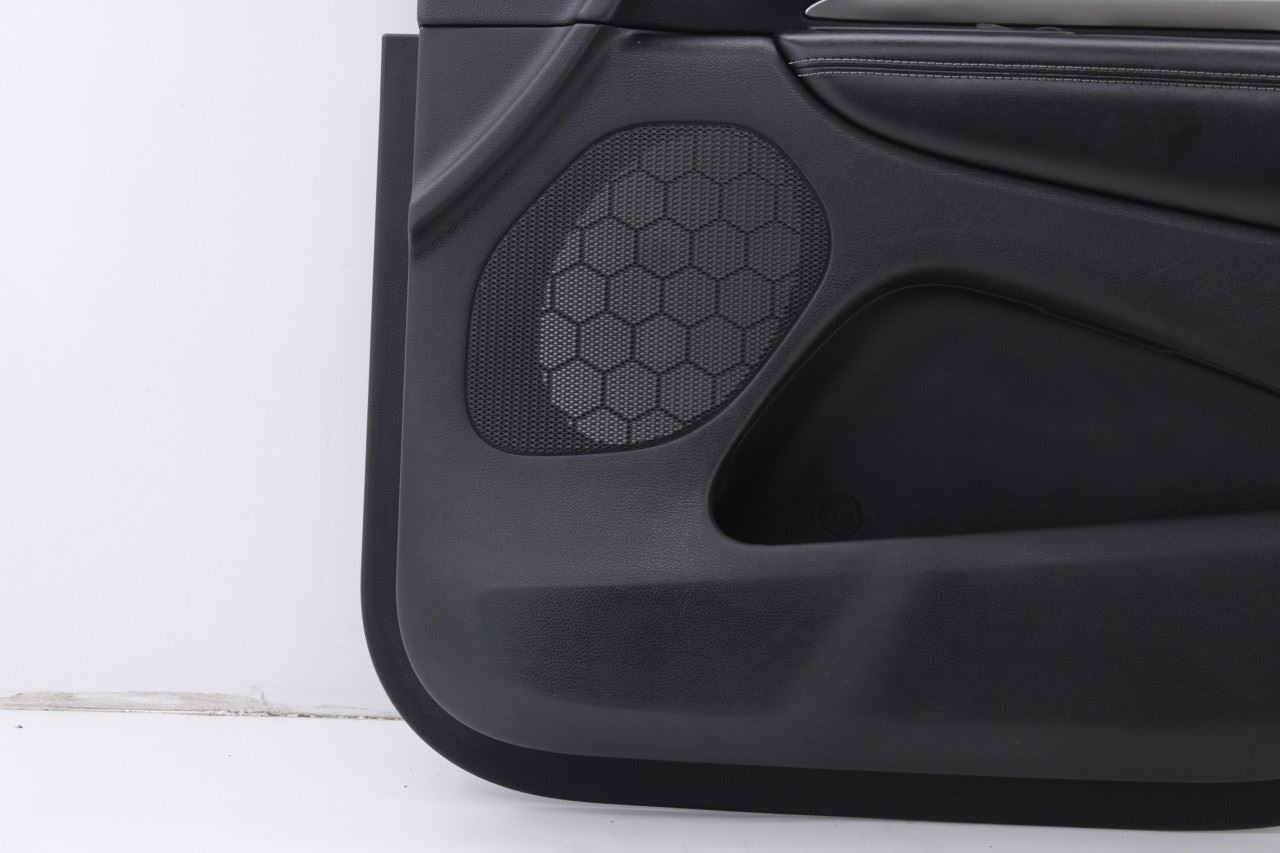 2015-2017 Dodge Durango SXT Front Right Side Door Trim Panel 1GS783X9AI OEM - Alshned Auto Parts