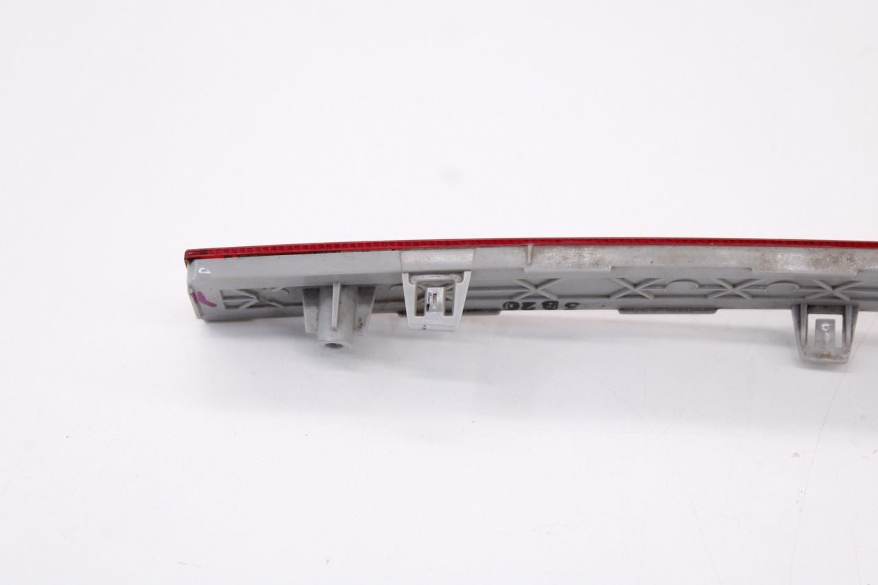 2021-2023 Hyundai Santa Fe SEL Rear Bumper Center Lamp Reflector 92409-S1510 OEM5