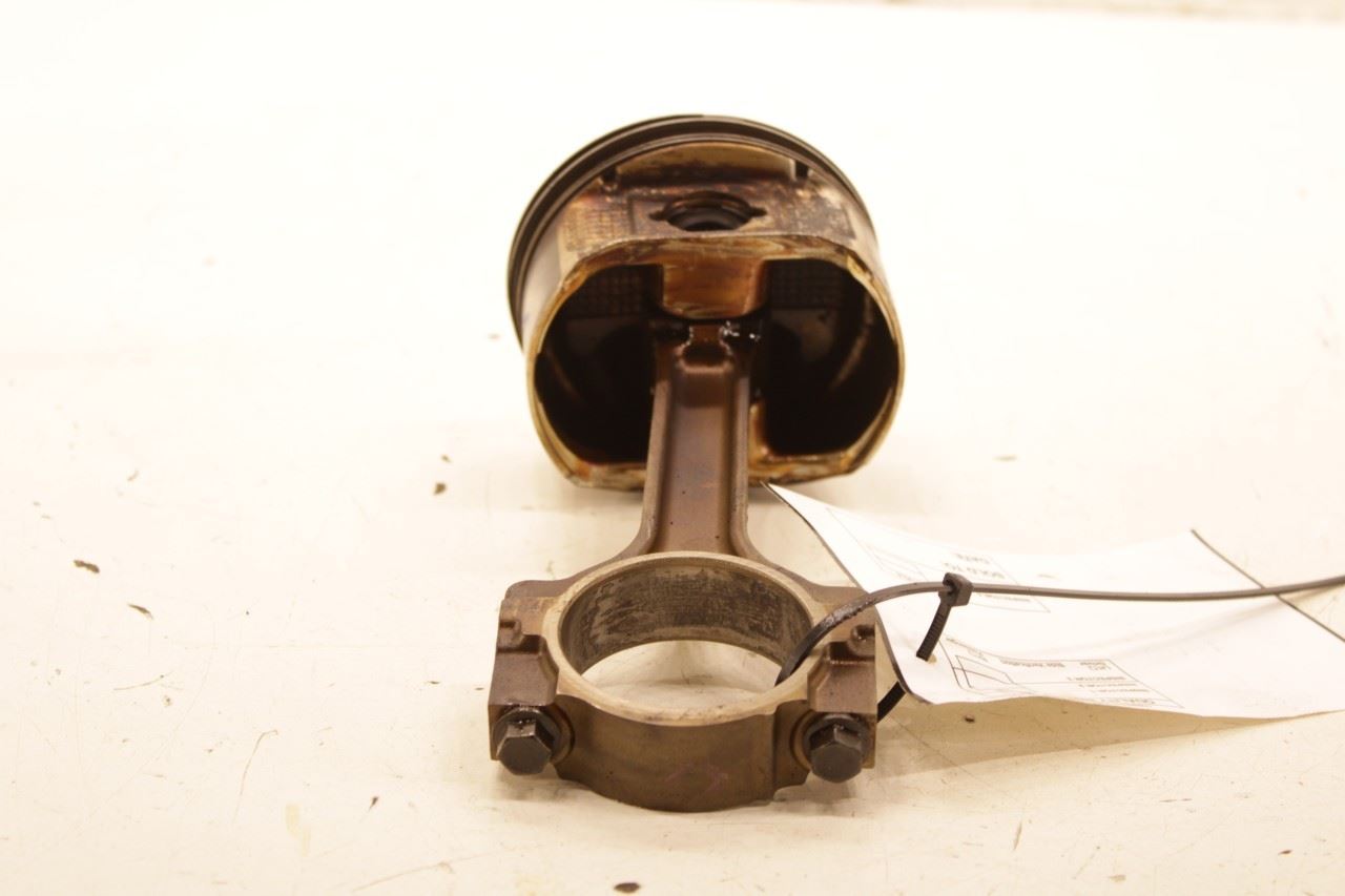 12-20 ISUZU NPR HD 6.0L Engine Piston Left No 1 w/ Connecting Rod 8-89017-849-0 - Alshned Auto Parts