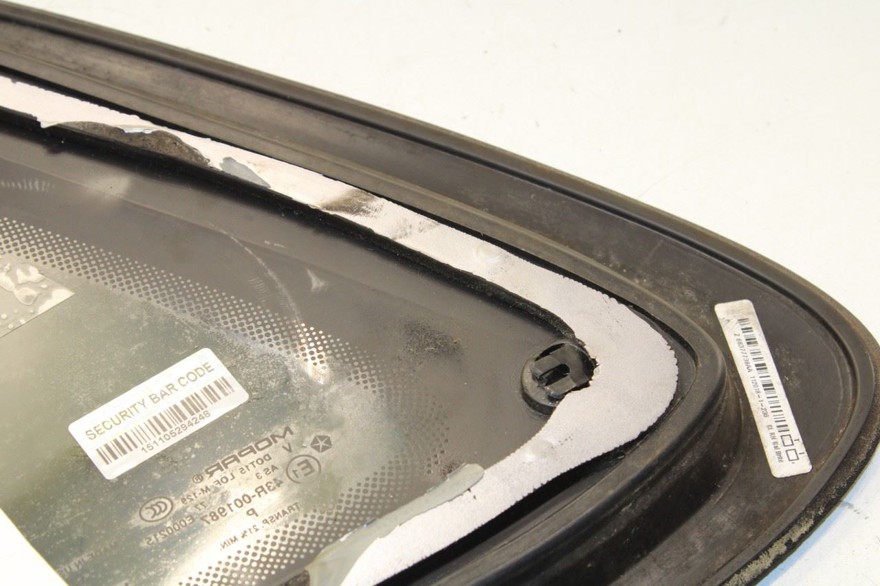 2019-2022 Jeep Cherokee Latitude Rear Right Passenger Side Quarter Window Glass - Alshned Auto Parts