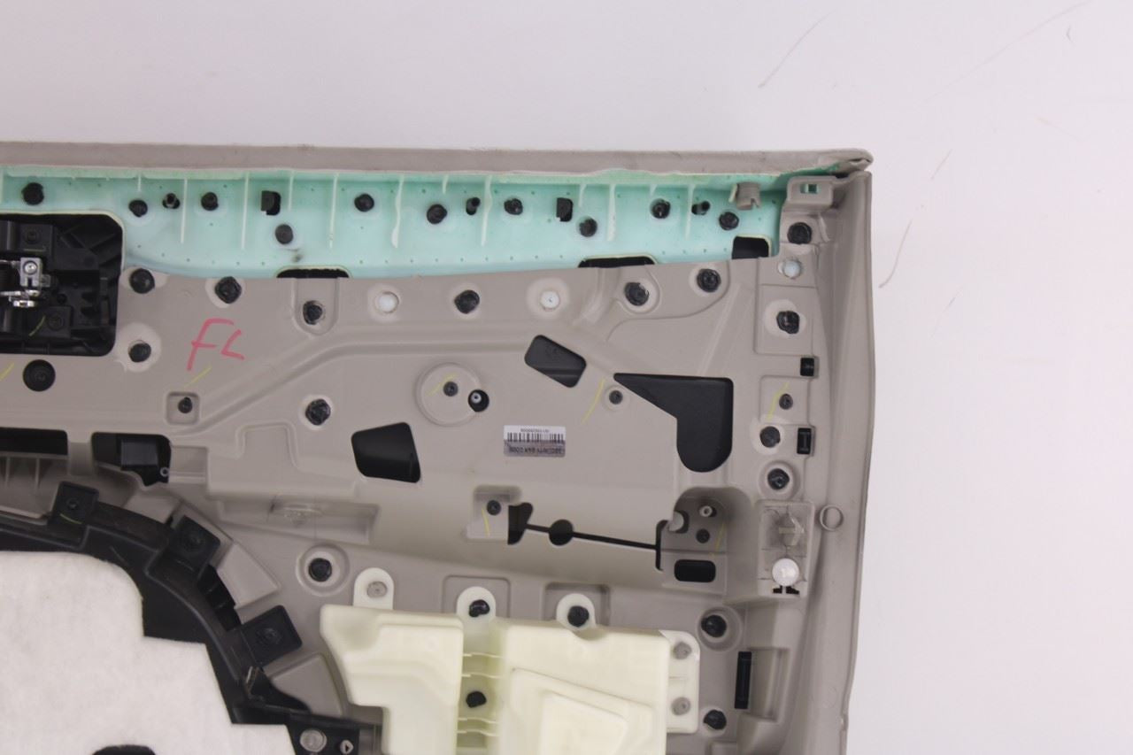 2014-2020 Dodge Grand Caravan SXT Front Left Side Door Trim Panel 5SS331D1AA OEM10