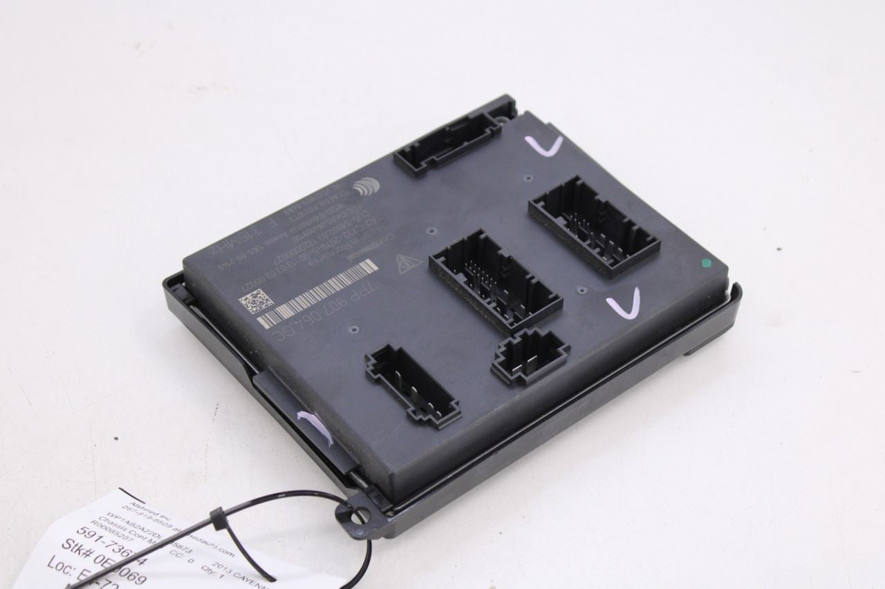 2011-2018 Porsche Cayenne S Front Body Computer Control Module BCM 7PP907064GC1