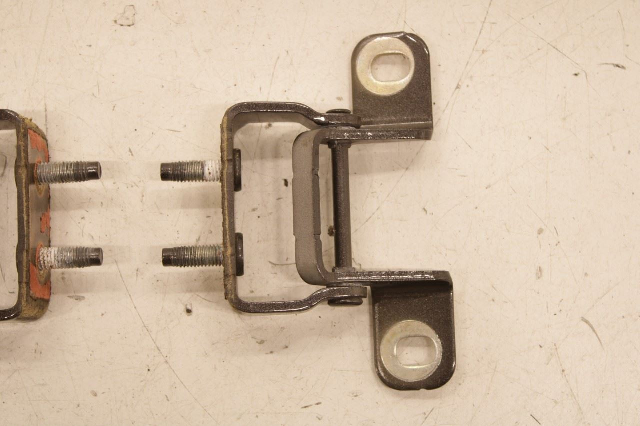 2017-23 GMC Acadia SLT-1 Rear Liftgate Right and Left Driver Side Hinge Set of 2 - Alshned Auto Parts