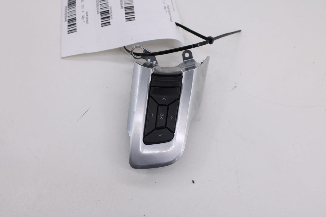 2018-23 Ford Mustang GT 5.0L Steering Wheel Upper Control Switch Buttons w/ Trim3
