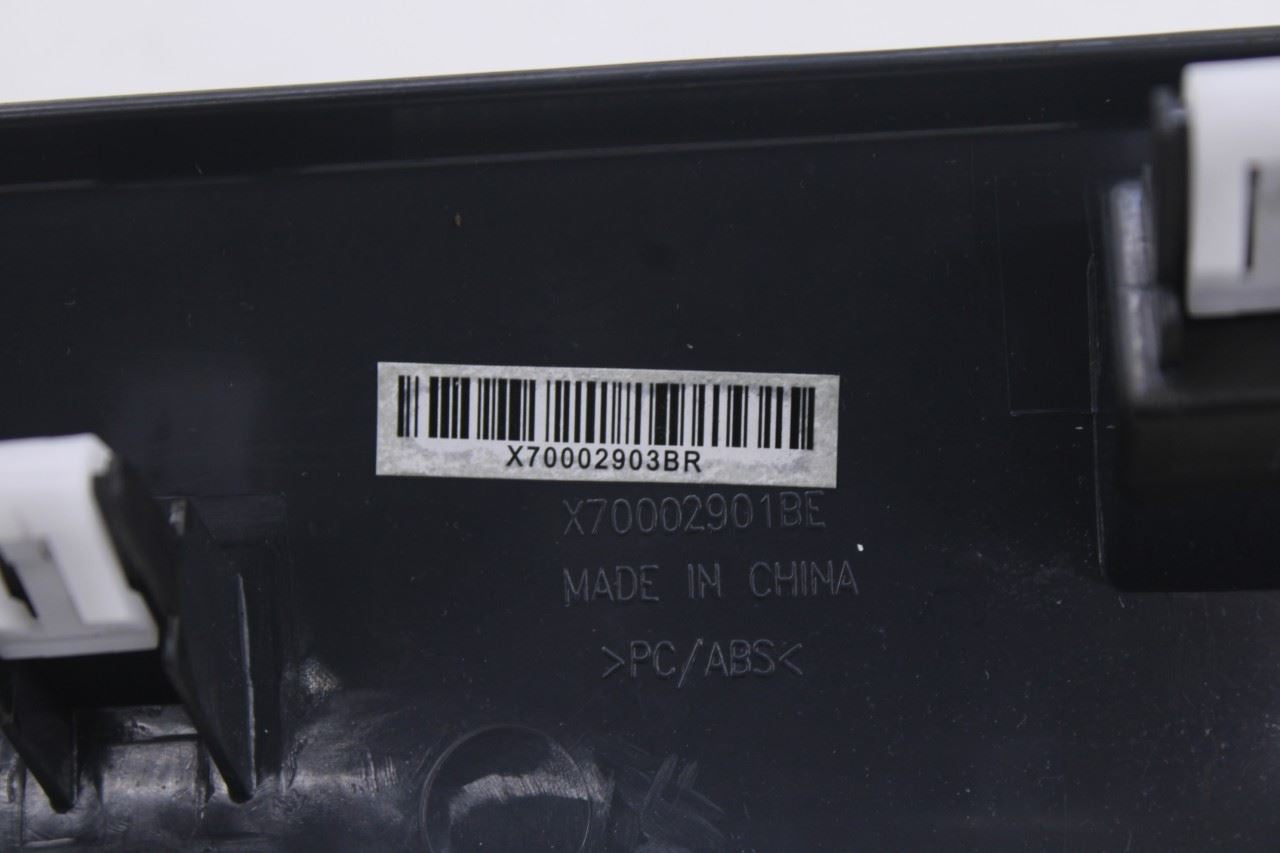 19-21 Jeep Grand Cherokee Laredo X 4x4 Door and Dash Trim and Air Vent Set of 923