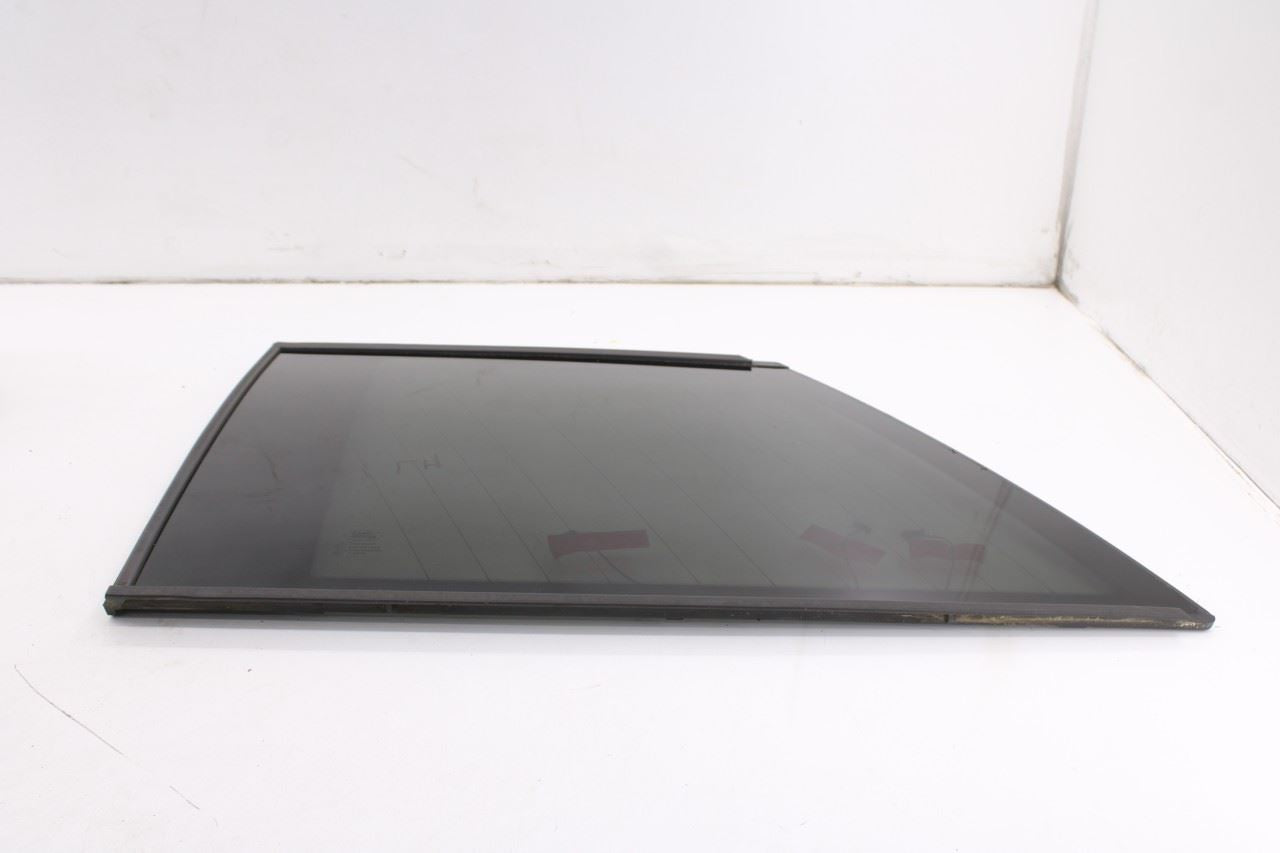 2010-2012 Land Rover Range Rover HSE Rear Left Quarter Window Glass LR039062 OEM - Alshned Auto Parts