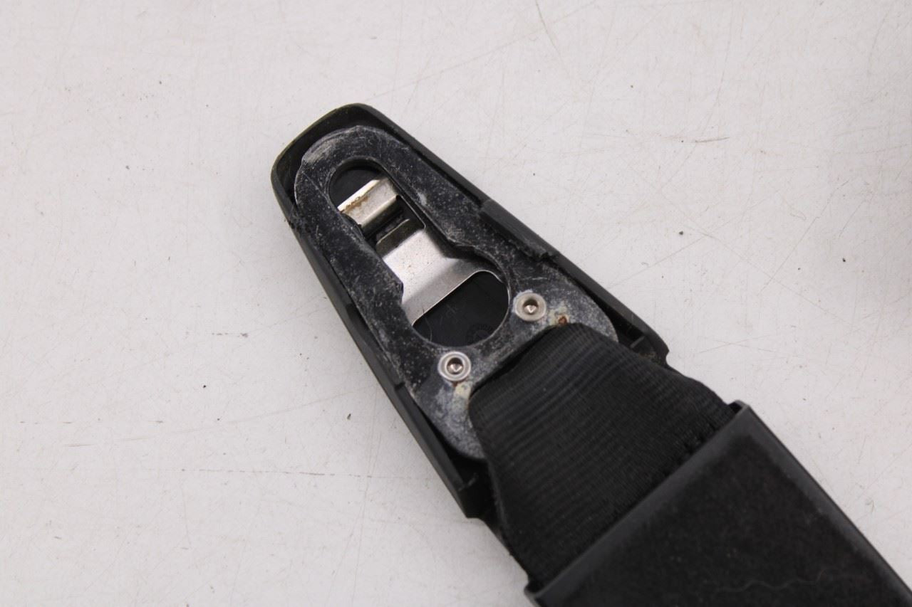 2011-2018 Porsche Cayenne S 4.8L AWD Front Driver Left Side Seat Belt Retractor5