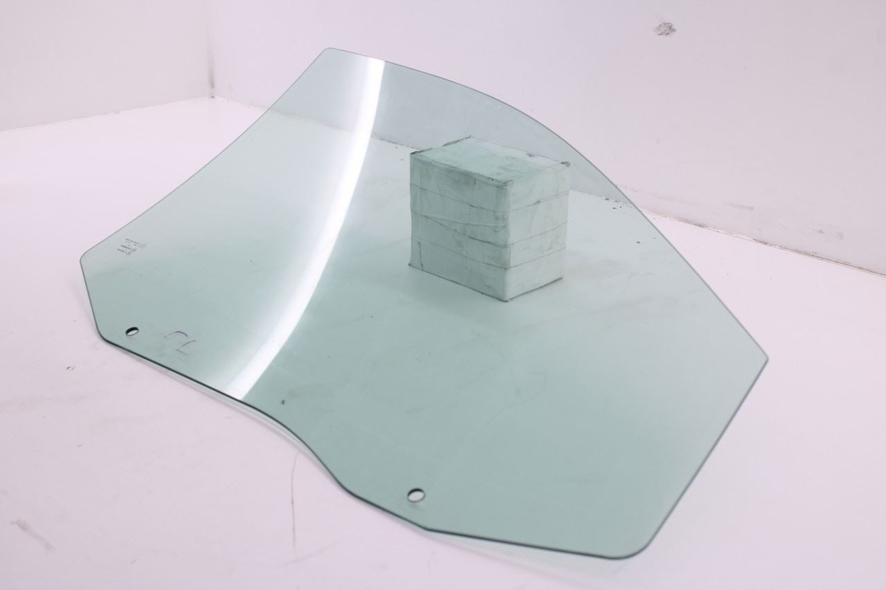 2008-2020 Dodge Grand Caravan GT Front Left Door Window Movable Glass 4894611AB7