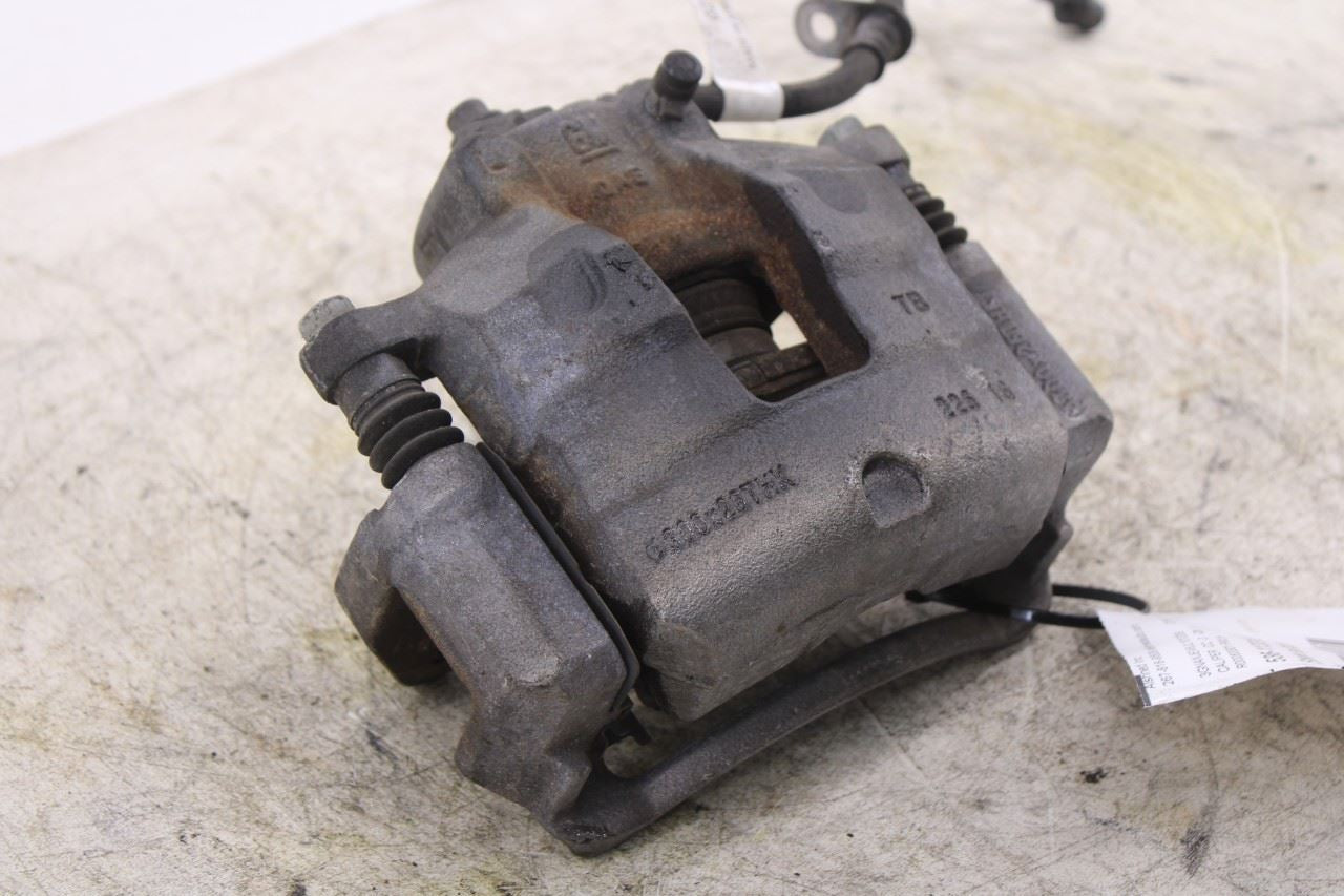 2018-24 Chevrolet Equinox LT 1.5L FWD Front Driver Left Side Brake Disc Caliper5
