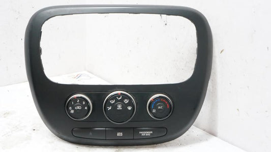 14-16 Kia Soul AC Heat Temperature Climate Control Faceplate 97250-B2AS1 ASB OEM - Alshned Auto Parts