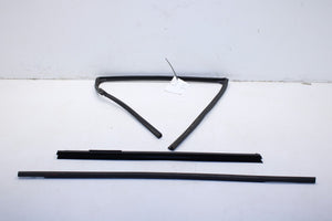 13-20 Nissan Pathfinder Rear Right Door Run Channel w/ Belt Outer Inner Molding