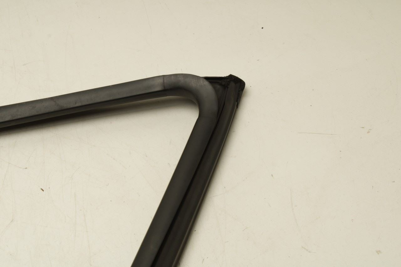 2019-24 Kia Forte LXS Front Right Door Run Channel w/ Belt Molding Weatherstrip - Alshned Auto Parts